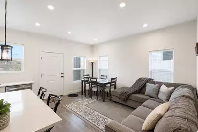 4423 E Longleaf Ln, Eagle Mountain, UT 84005 - Photo 9