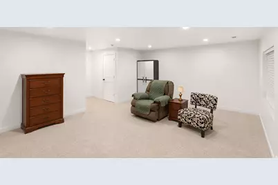 4423 E Longleaf Ln, Eagle Mountain, UT 84005 - Photo 17