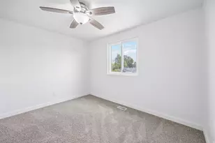 6493 S 5135 W, West Jordan, UT 84081 - Photo 17