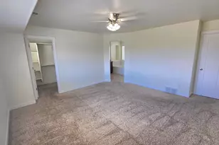838 W Freedom Point Way, Bluffdale, UT 84065 - Photo 7