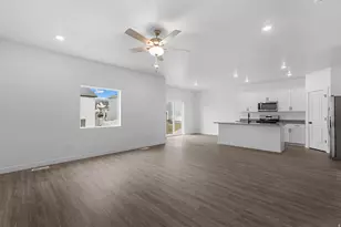 7335 Slick Rock Way N, Eagle Mountain, UT 84005 - Photo 9