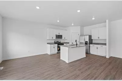7299 Slick Rock Way N, Eagle Mountain, UT 84005 - Photo 5