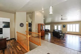 6289 S River Bluffs Rd W, Murray, UT 84123 - Photo 5
