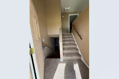5202 S 2675 W, Roy, UT 84067 - Photo 5