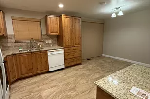 5202 S 2675 W, Roy, UT 84067 - Photo 11