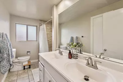 6075 S 2125 W, Roy, UT 84067 - Photo 27