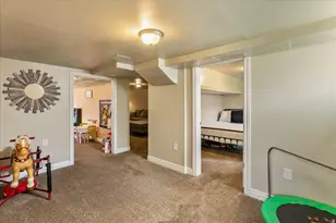 6075 S 2125 W, Roy, UT 84067 - Photo 13