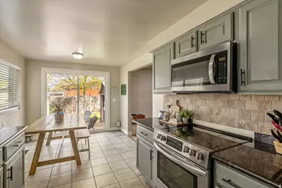 6075 S 2125 W, Roy, UT 84067 - Photo 3