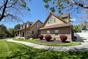 256 W 380 N, Willard, UT 84340 - Photo 3