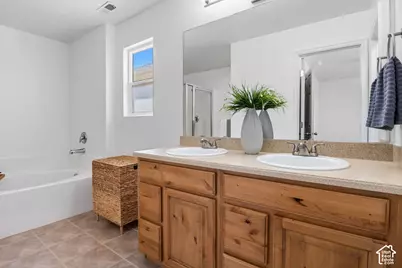 11722 S Sun Tea Way, South Jordan, UT 84009 - Photo 17