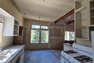 5825 W Zion Vis Rd, Duck Creek Village, UT 84762 - Photo 13