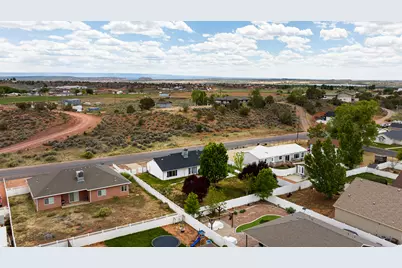 624 S Hillside Dr, Kanab, UT 84741 - Photo 35