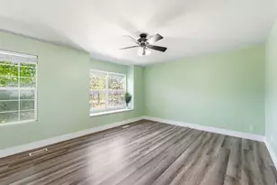 367 E 525 S, Clearfield, UT 84015 - Photo 9