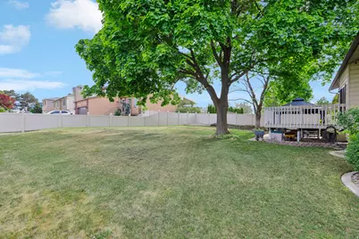 5879 W Dixie Dr S, West Valley, UT 84128 - Photo 33