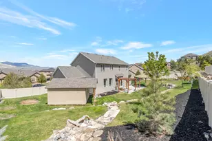 6729 W Clear Water Dr, Herriman, UT 84096 - Photo 39