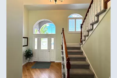 2387 W 650 N, Layton, UT 84041 - Photo 17