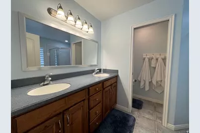 2387 W 650 N, Layton, UT 84041 - Photo 7
