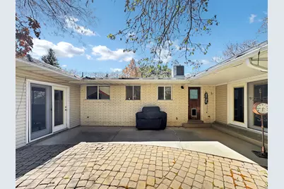 2342 E Combe Rd S, Uintah, UT 84403 - Photo 37