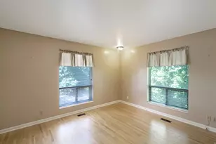 2342 E Combe Rd S, Uintah, UT 84403 - Photo 25
