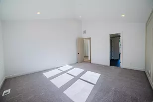 7177 W Moorepark Pl S, West Jordan, UT 84081 - Photo 21
