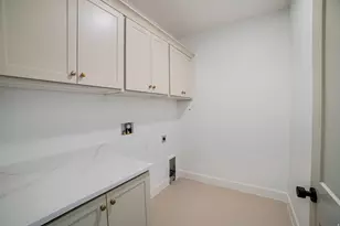 7177 W Moorepark Pl S, West Jordan, UT 84081 - Photo 19