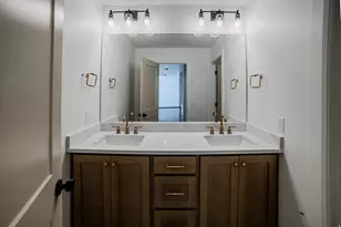 7177 W Moorepark Pl S, West Jordan, UT 84081 - Photo 35