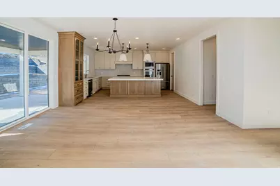 7177 W Moorepark Pl S #12, West Jordan, UT 84081 - Photo 9