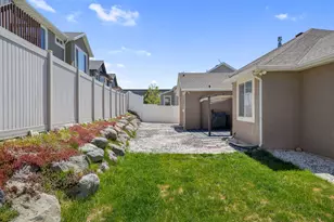 15163 S Skyfall Dr, Bluffdale, UT 84065 - Photo 31