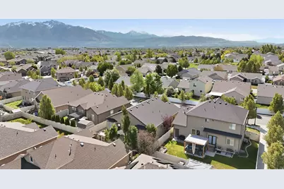 4122 W Walnut Canyon Ln, South Jordan, UT 84009 - Photo 33