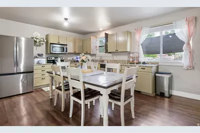660 N 420 W, Lehi, UT 84043 - Photo 13