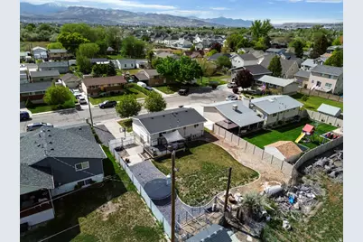 660 N 420 W, Lehi, UT 84043 - Photo 9