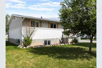 660 N 420 W, Lehi, UT 84043 - Photo 3