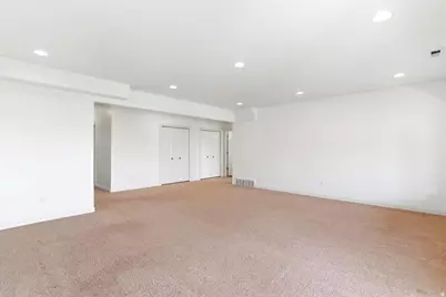 679 Edgewood Dr, North Salt Lake, UT 84054 - Photo 19