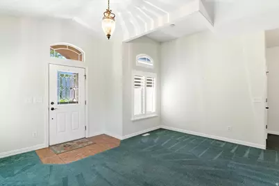 679 Edgewood Dr, North Salt Lake, UT 84054 - Photo 3