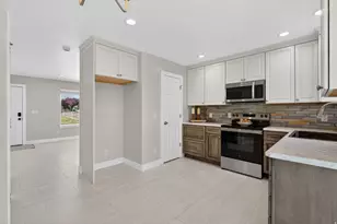 263 W 1675 N, Layton, UT 84041 - Photo 13