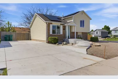 263 W 1675 N, Layton, UT 84041 - Photo 5