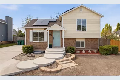 263 W 1675 N, Layton, UT 84041 - Photo 3