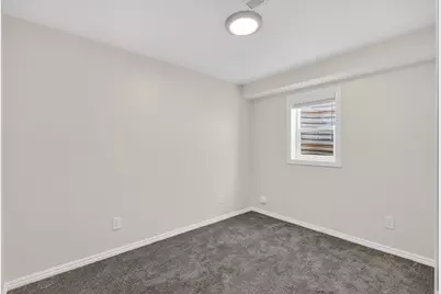 263 W 1675 N, Layton, UT 84041 - Photo 33