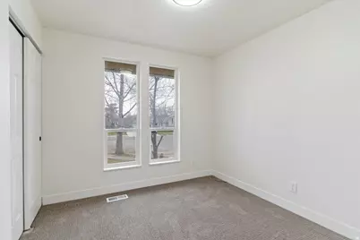 1212 N Virginia Ave, Harrisville, UT 84404 - Photo 13