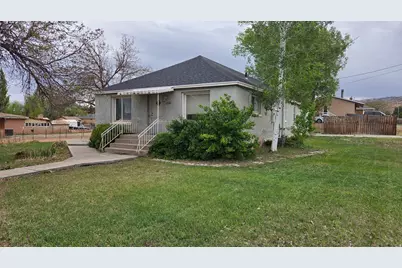 208 S 400 W, Richfield, UT 84701 - Photo 1
