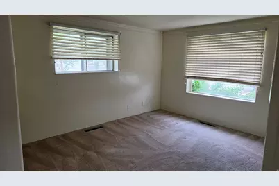 208 S 400 W, Richfield, UT 84701 - Photo 9