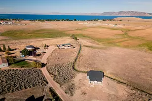 2678 S Eagle Dr, Garden City, UT 84028 - Photo 31