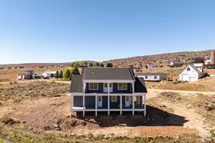 2678 S Eagle Dr, Garden City, UT 84028 - Photo 29
