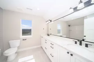 2678 S Eagle Dr, Garden City, UT 84028 - Photo 23