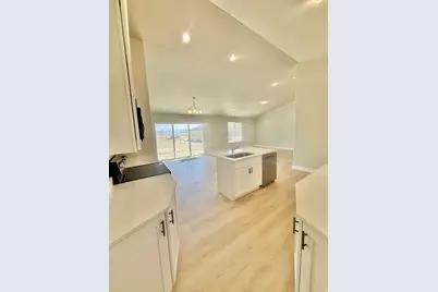 2338 E Sego Liliy Dr #503, Eagle Mountain, UT 84005 - Photo 5