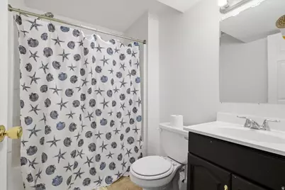 5174 W Natalie Ct, West Valley, UT 84120 - Photo 15