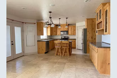 250 E 500 S, Fillmore, UT 84631 - Photo 13