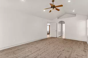 250 E 500 S, Fillmore, UT 84631 - Photo 17