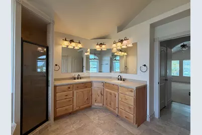 250 E 500 S, Fillmore, UT 84631 - Photo 19