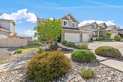 2866 S Kollman Ln, Saratoga Springs, UT 84045 - Photo 3
